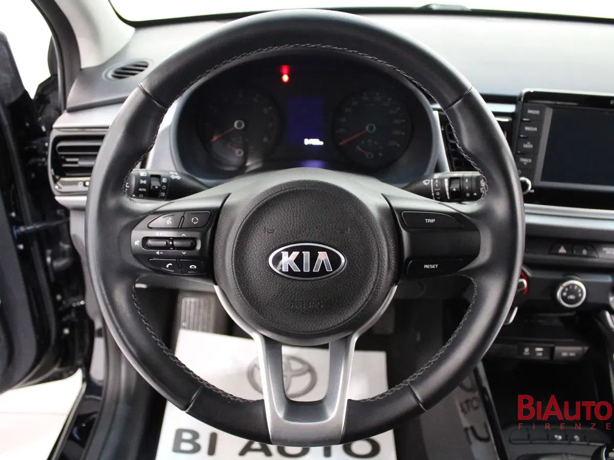 Kia Rio usata a Firenze (9)