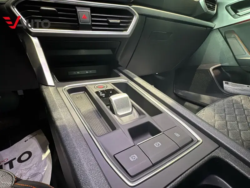 SEAT Leon nuova a Vercelli (11)