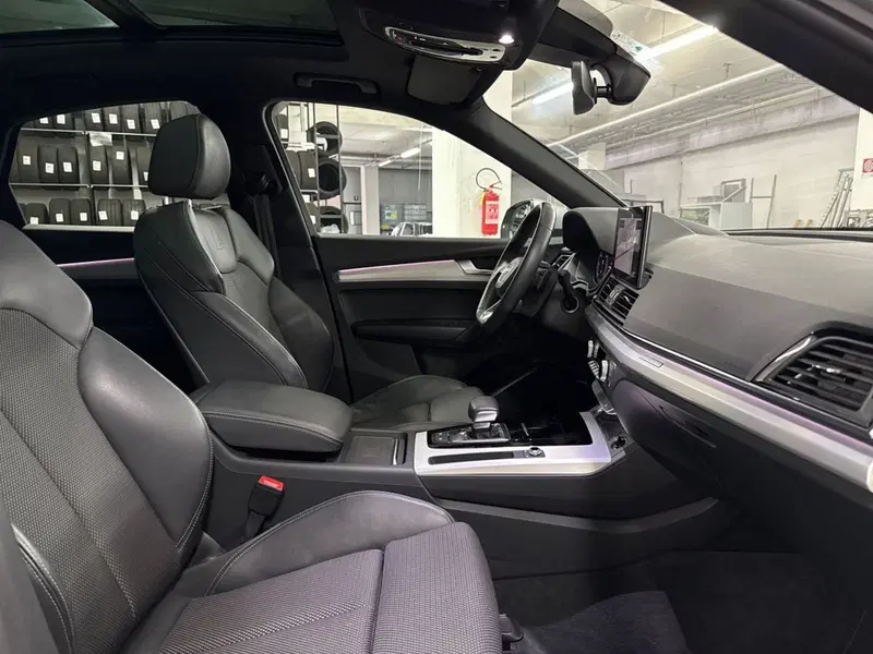 Audi Q5 Sportback usata a Rimini (14)