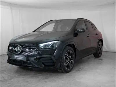 Mercedes-Benz GLA SUV 200 d Automatic Executive nuova a Montecosaro