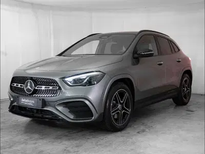 Mercedes-Benz GLA SUV 200 d Automatic Executive nuova a Montecosaro