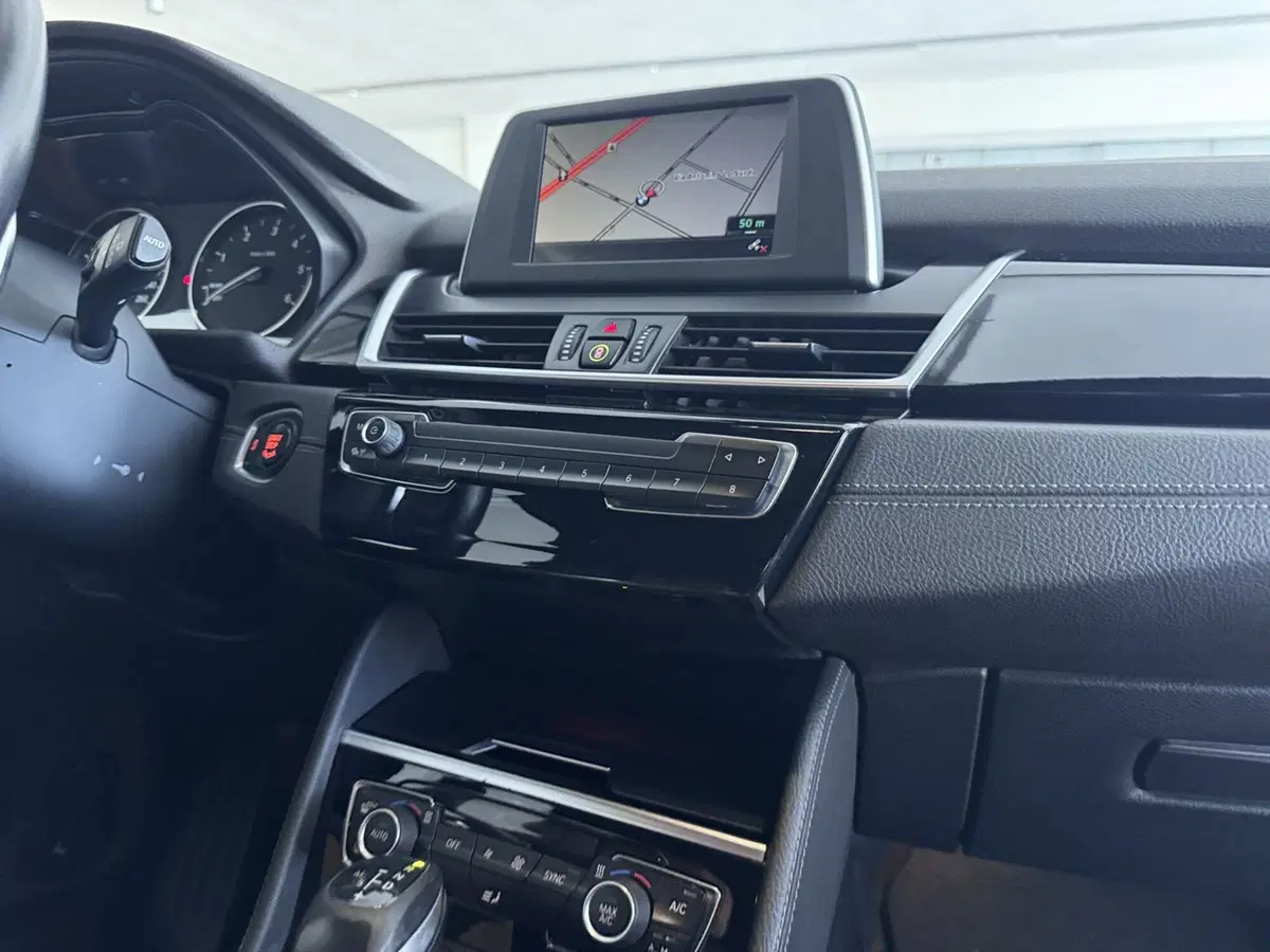 BMW Serie 2 Active Tourer usata a Messina (12)
