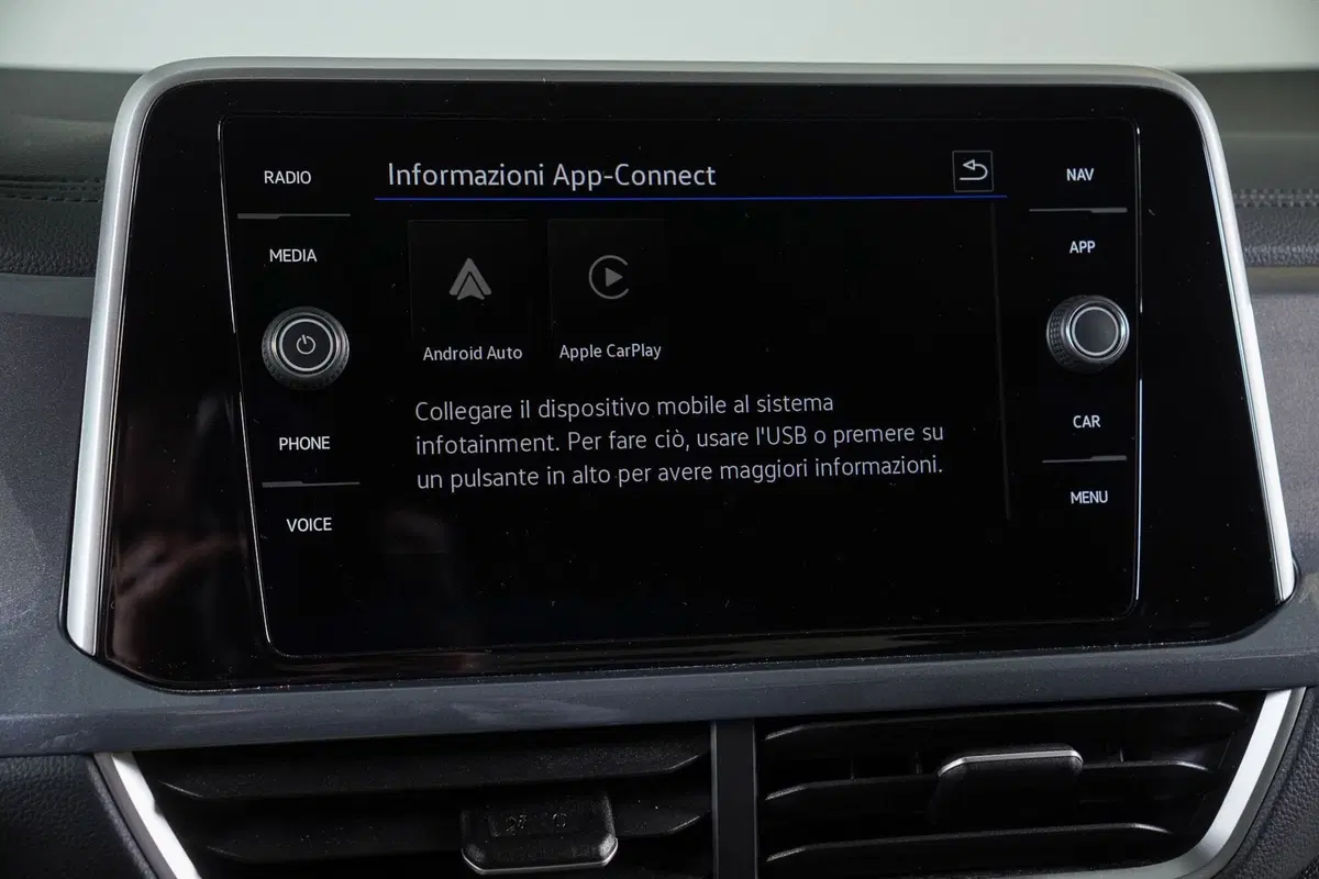 Volkswagen T-Roc usata a Perugia (18)