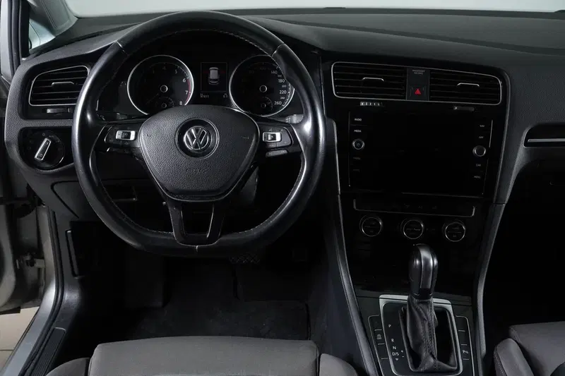 Volkswagen Golf usata a Perugia (15)