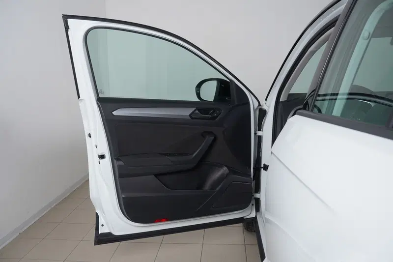 Volkswagen T-Roc usata a Perugia (14)