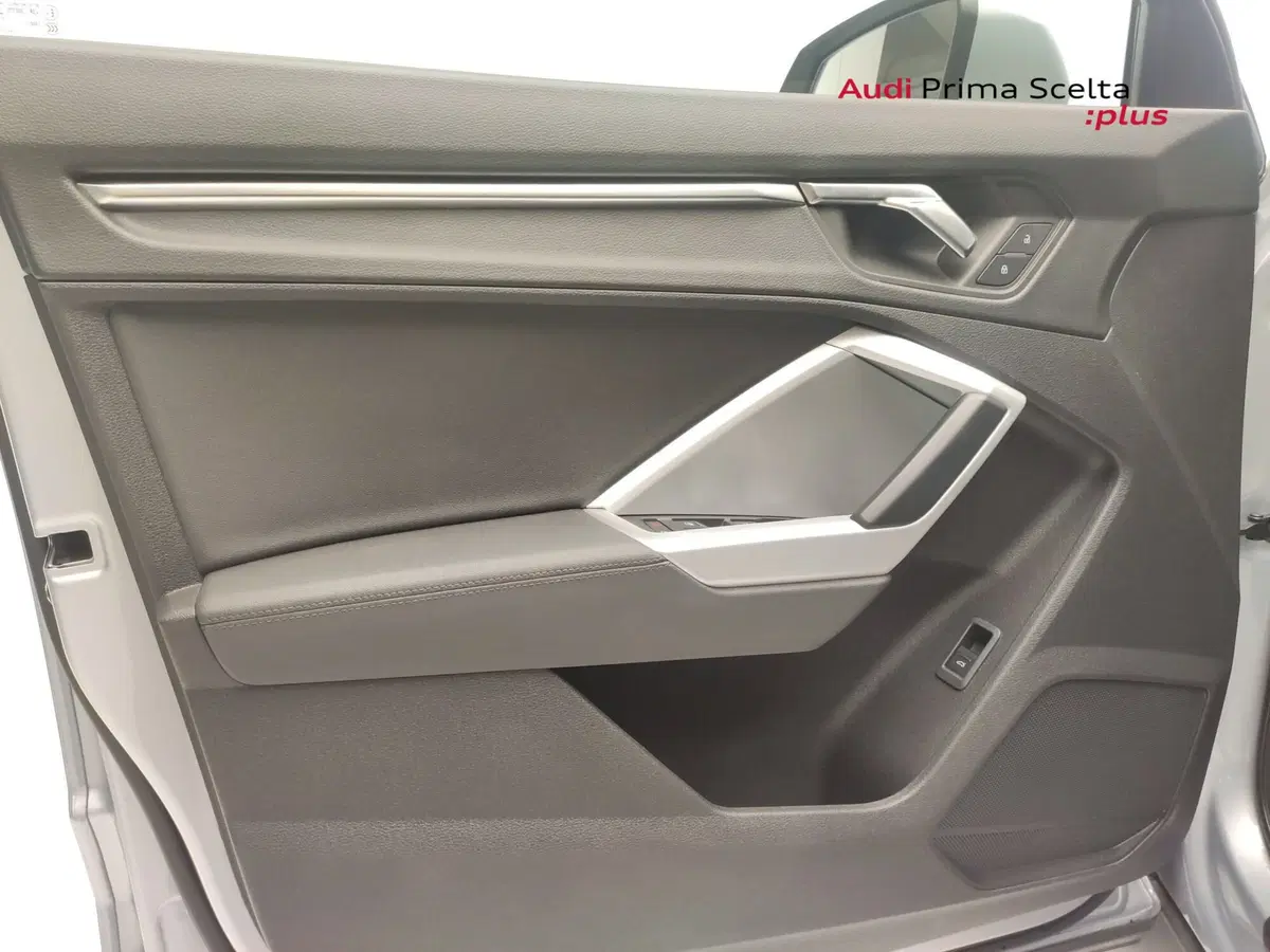 Audi Q3 Sportback usata a Avellino (14)