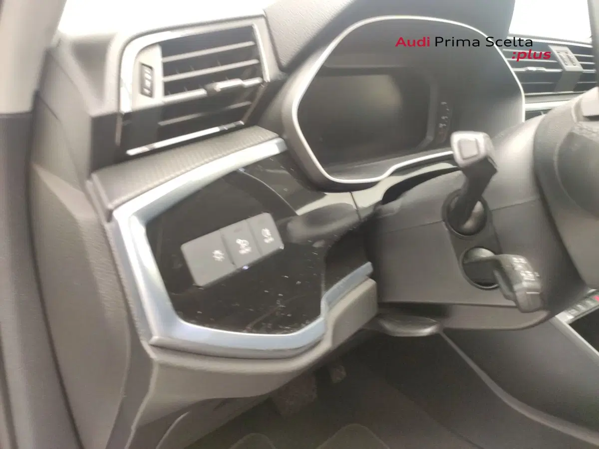 Audi Q3 Sportback usata a Avellino (17)