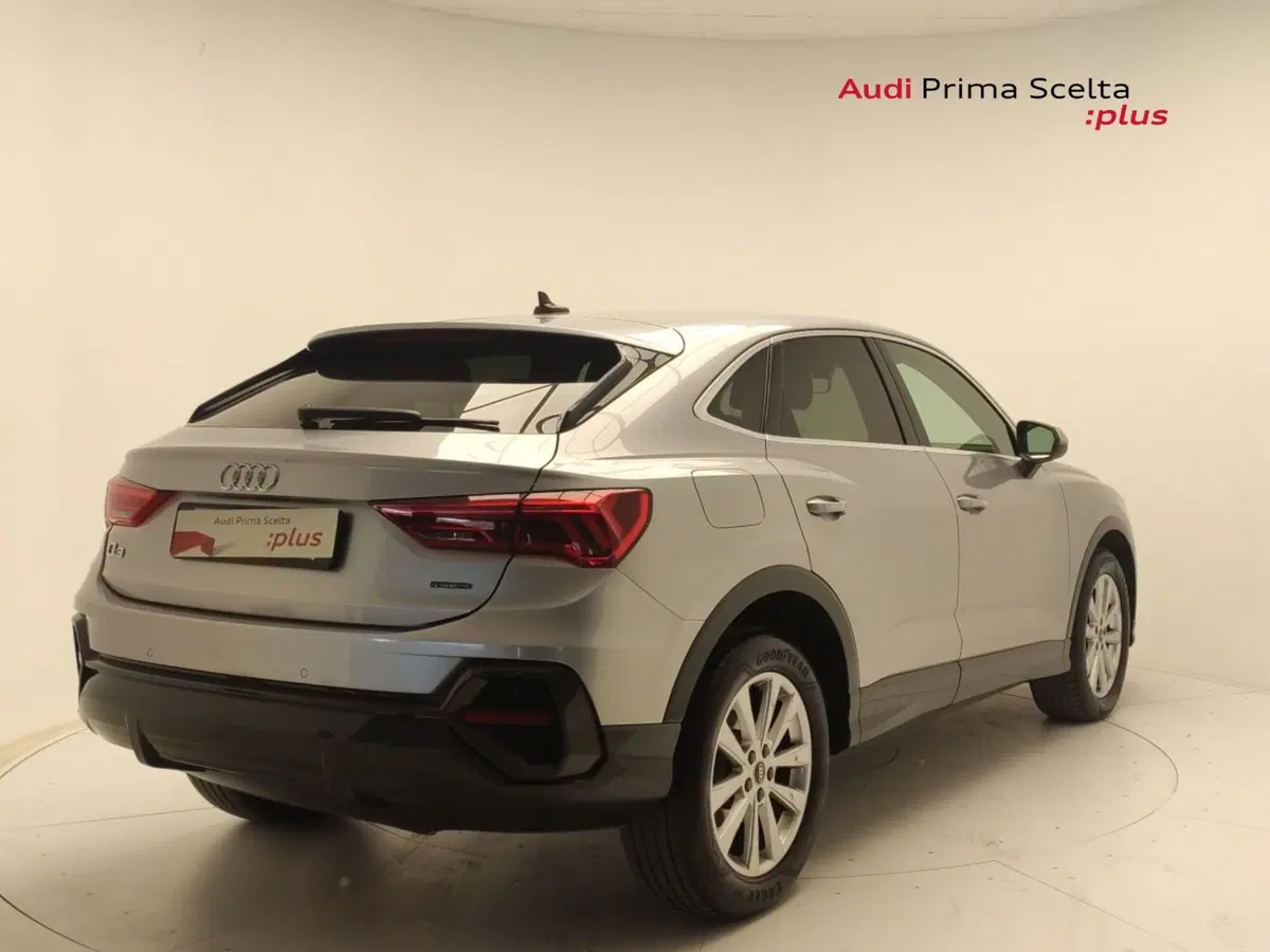 Audi Q3 Sportback usata a Avellino (7)