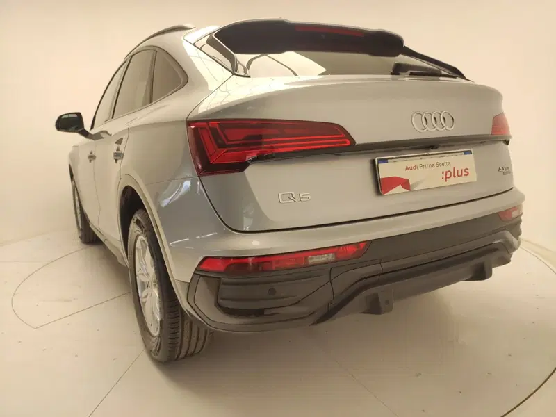 Audi Q4 Sportback usata a Avellino (11)