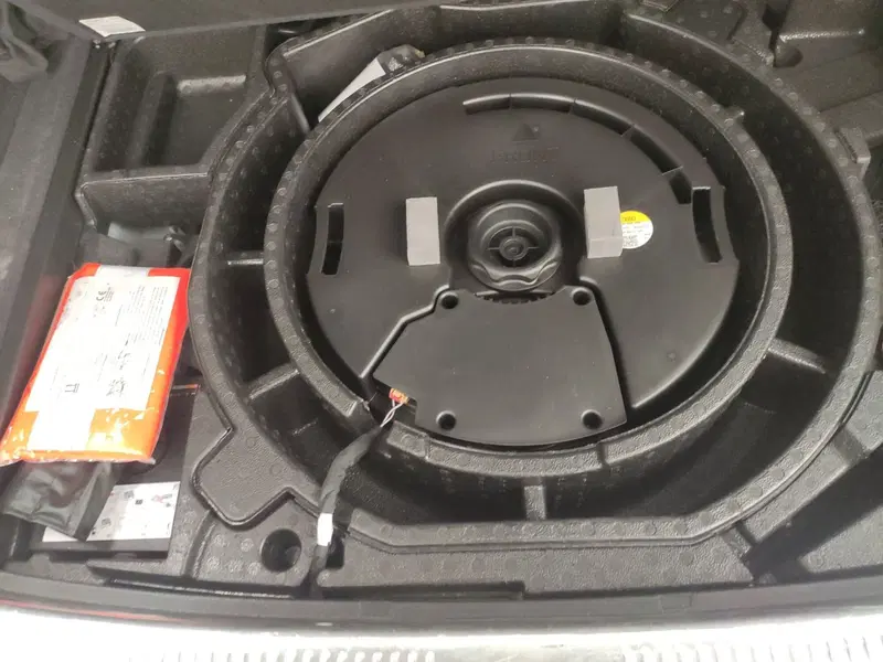 Audi Q4 Sportback usata a Avellino (14)