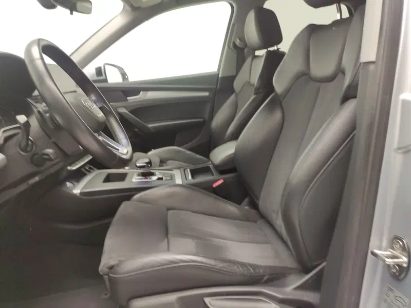 Audi Q4 Sportback usata a Avellino (17)
