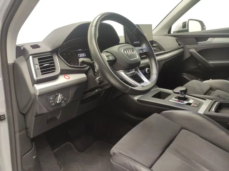 Audi Q4 Sportback usata a Avellino (18)