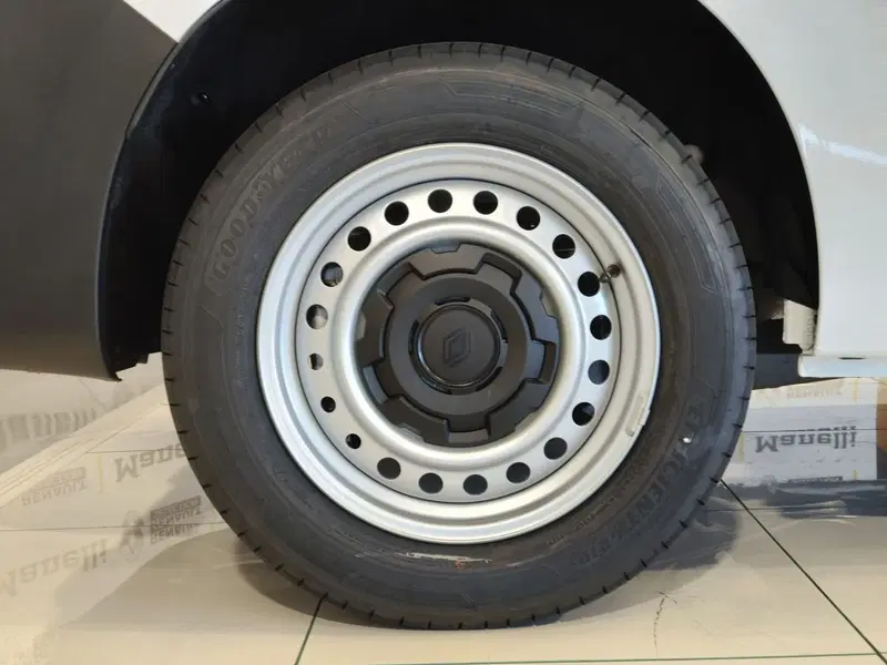 Renault Kangoo Furgone nuova a Brescia (10)