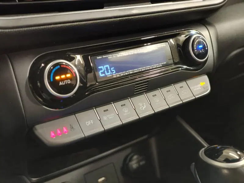 Hyundai Kona usata a Brescia (17)