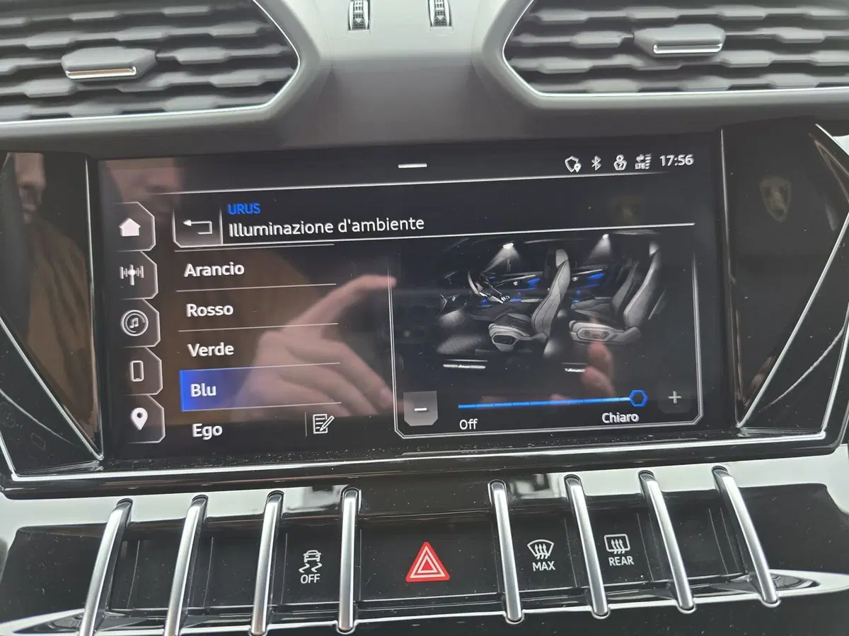 Lamborghini Urus usata a Bologna (16)