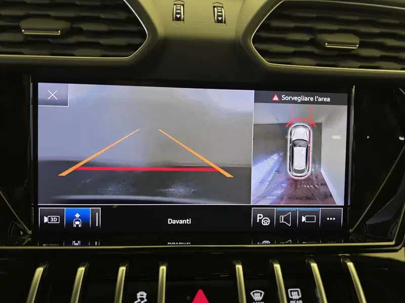 Lamborghini Urus usata a Bologna (20)
