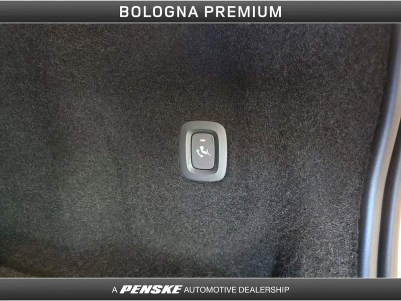 Volvo XC60 usata a Bologna (11)