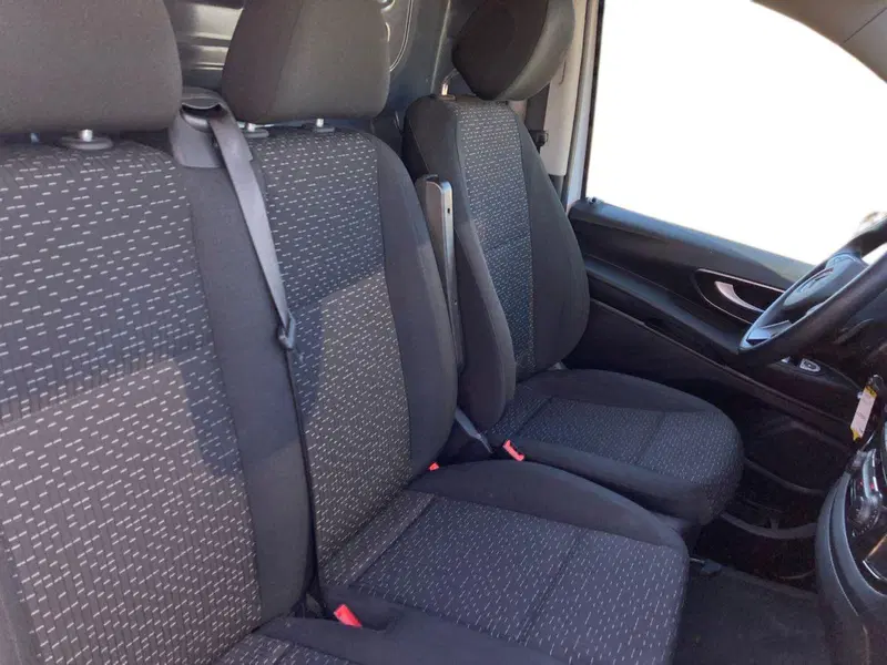 Mercedes-Benz Vito usata a Milano (16)