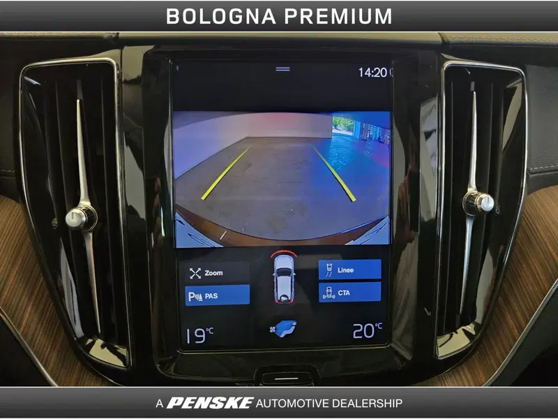 Volvo XC60 usata a Bologna (12)