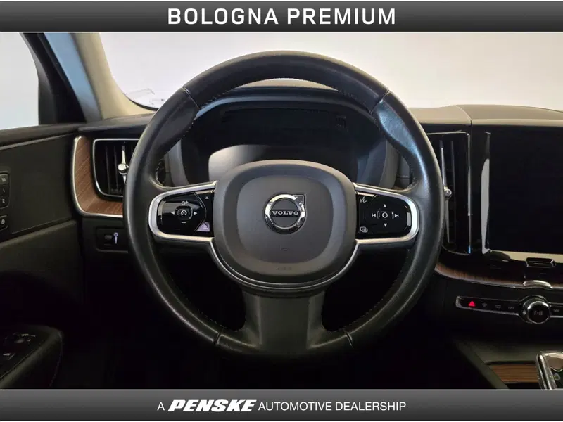 Volvo XC60 usata a Bologna (18)