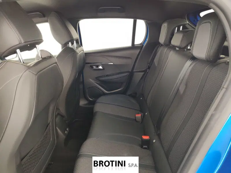 Peugeot 208 usata a La Spezia (10)