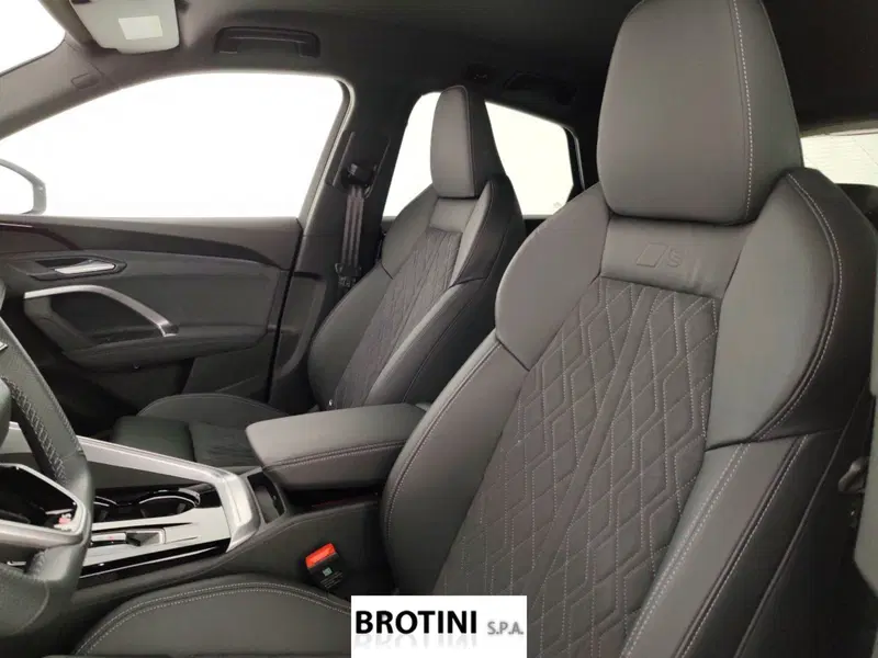 Audi SQ5 Sportback usata a Massa-Carrara (10)