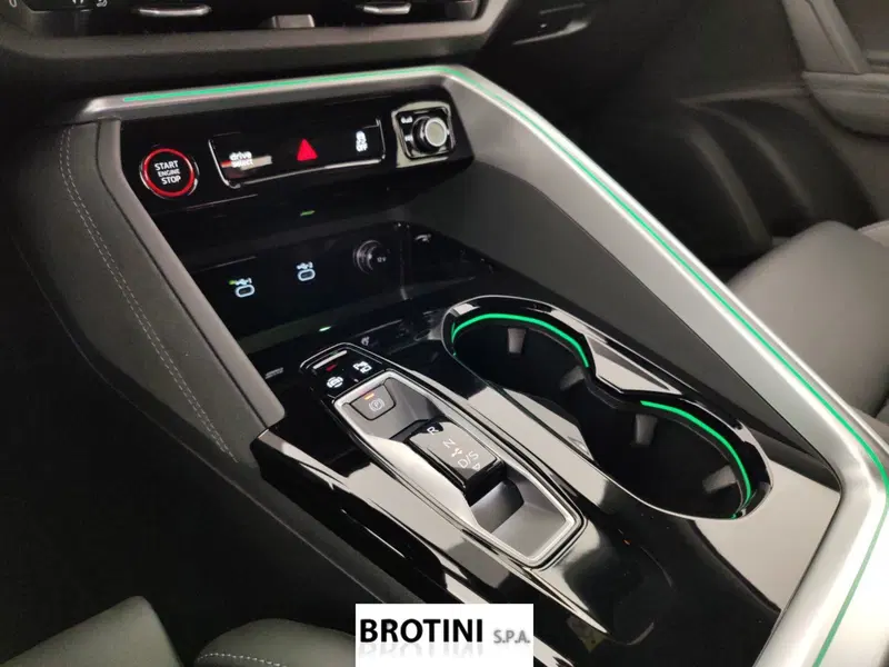 Audi SQ5 Sportback usata a Massa-Carrara (15)