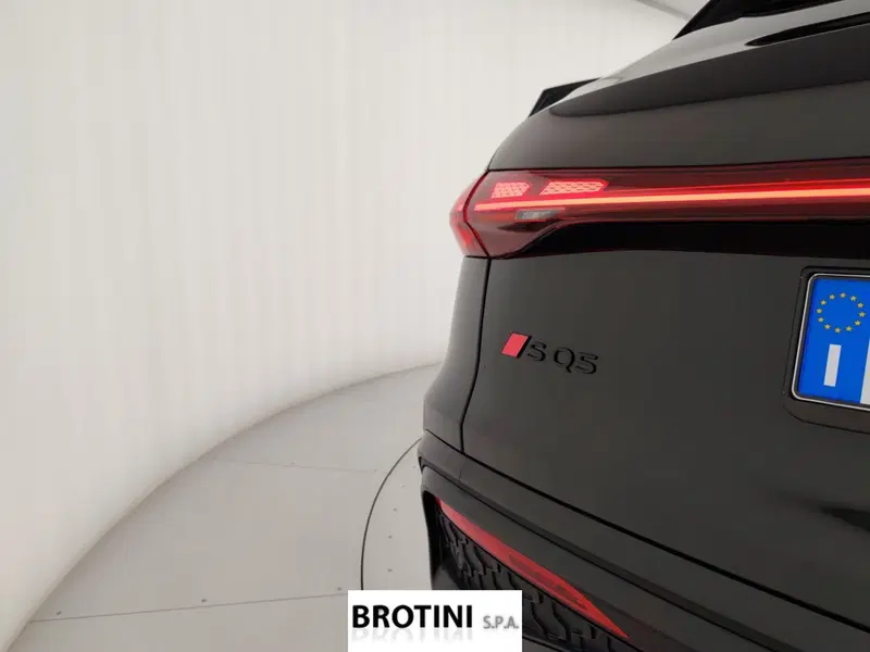 Audi SQ5 Sportback usata a Massa-Carrara (20)