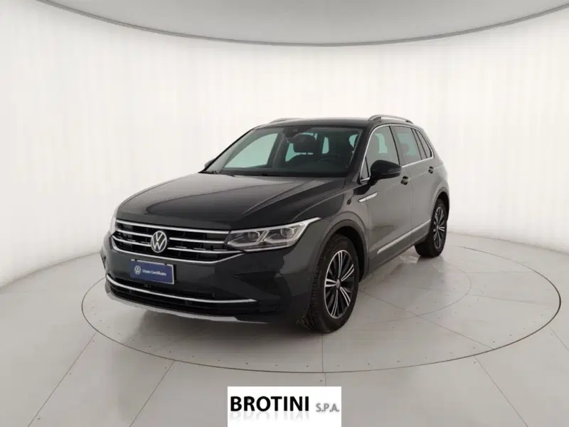 Volkswagen Tiguan usata a Massa-Carrara