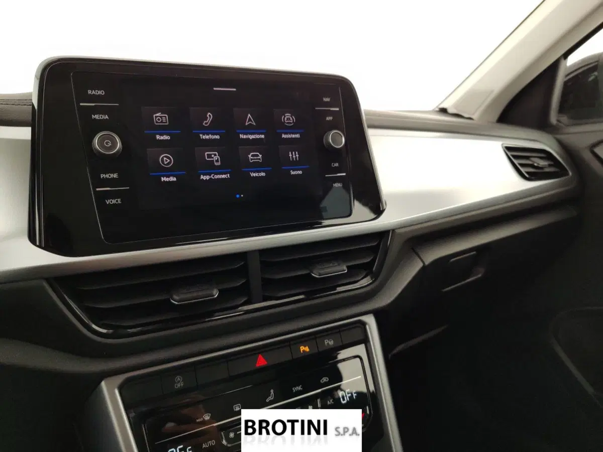 Volkswagen T-Roc usata a Massa-Carrara (12)