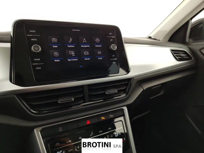 Volkswagen T-Roc usata a Massa-Carrara (12)