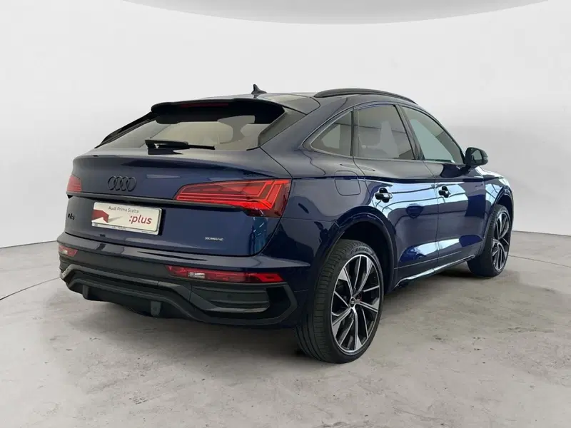 Audi Q5 Sportback usata a Caserta (4)