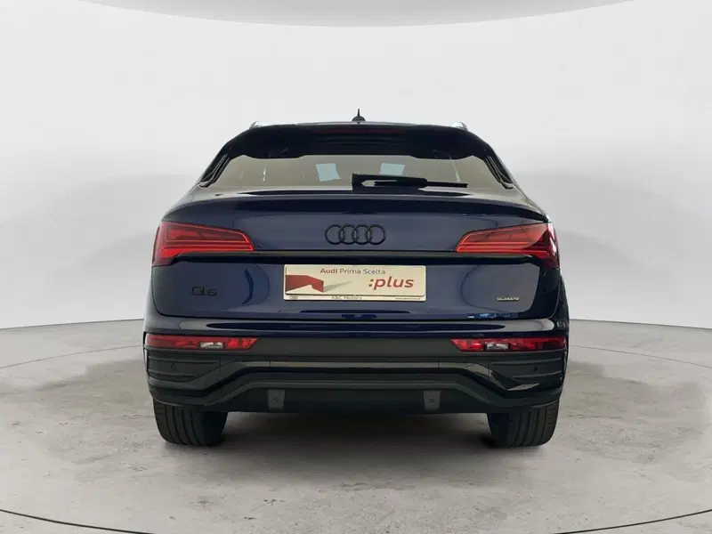 Audi Q5 Sportback usata a Caserta (5)