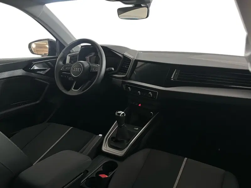 Audi A1 allstreet usata a Napoli (10)
