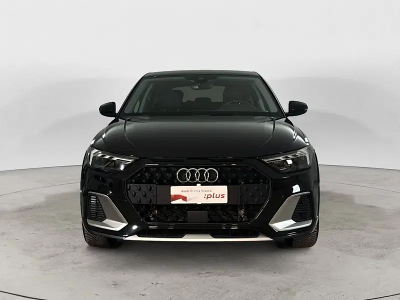 Audi A1 allstreet usata a Napoli (2)