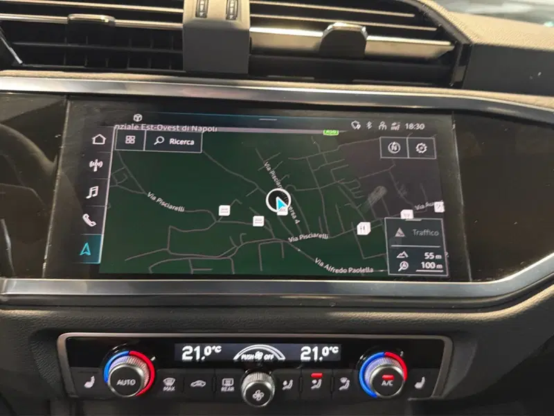 Audi RS Q3 Sportback usata a Napoli (13)