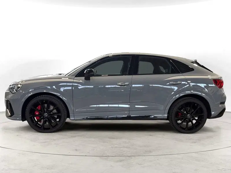 Audi RS Q3 Sportback usata a Napoli (3)