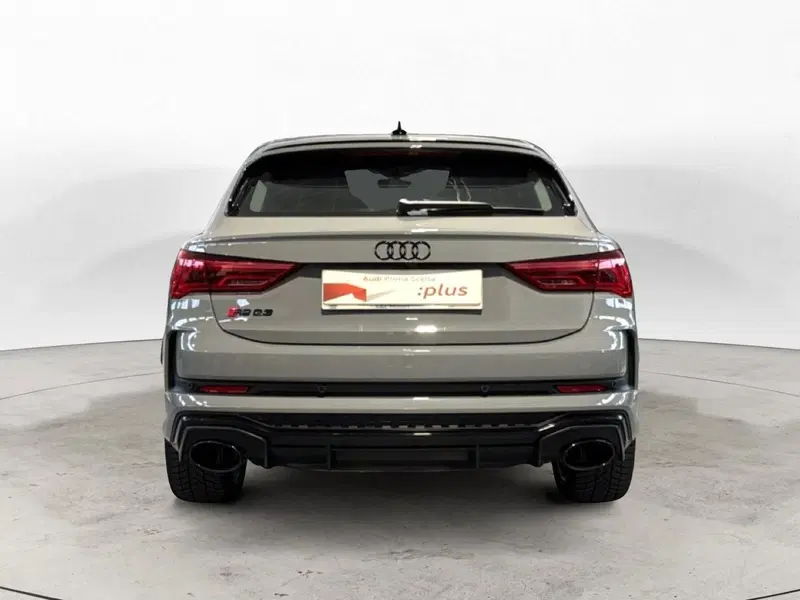 Audi RS Q3 Sportback usata a Napoli (5)