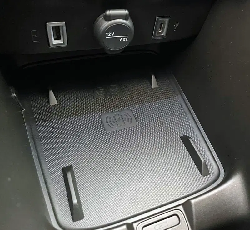 Jeep Avenger nuova a Perugia (18)