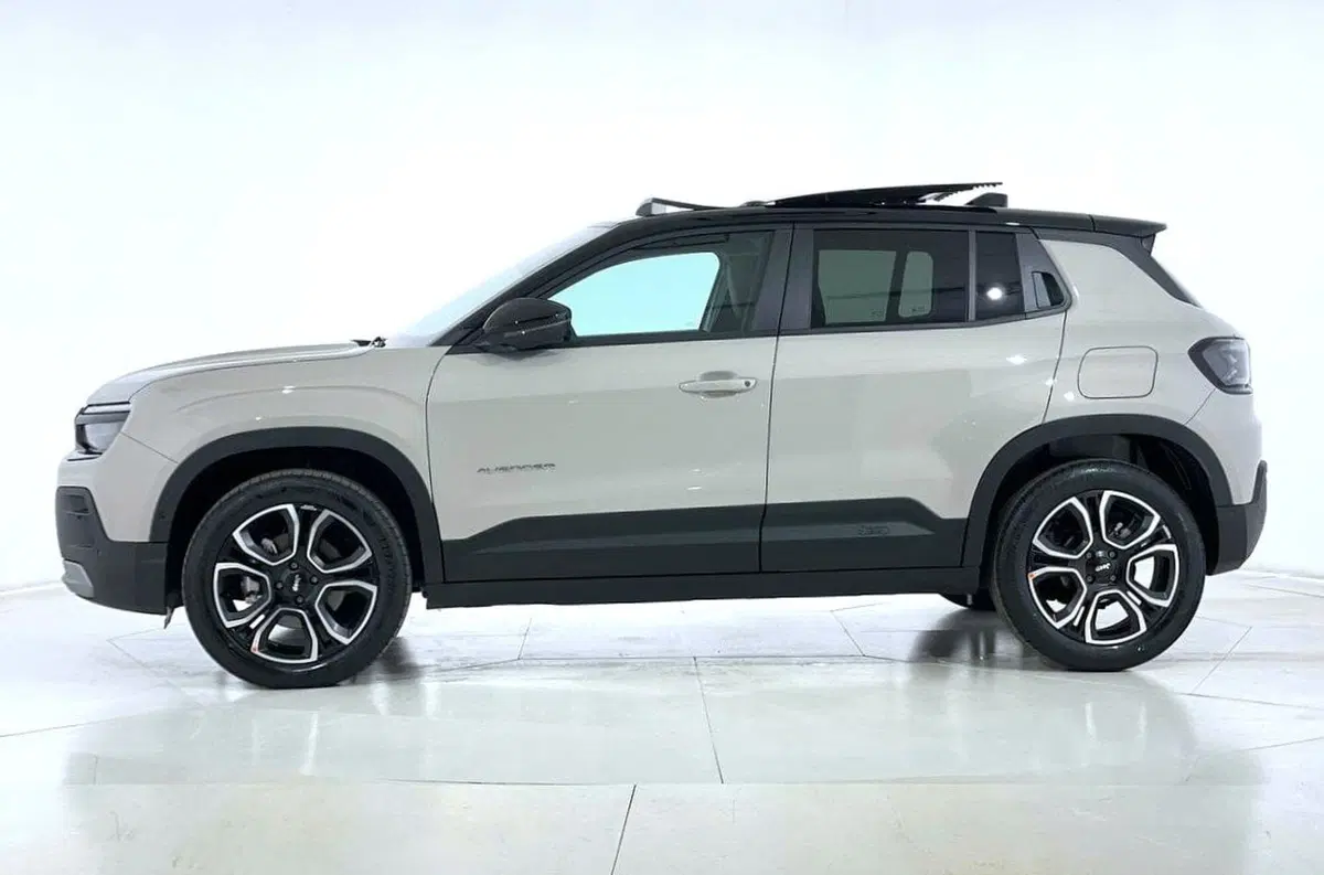 Jeep Avenger nuova a Perugia (4)