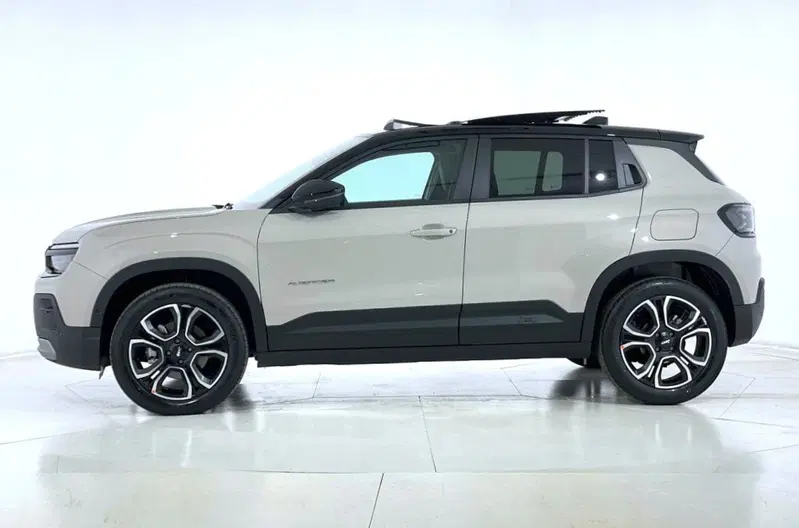 Jeep Avenger nuova a Perugia (4)