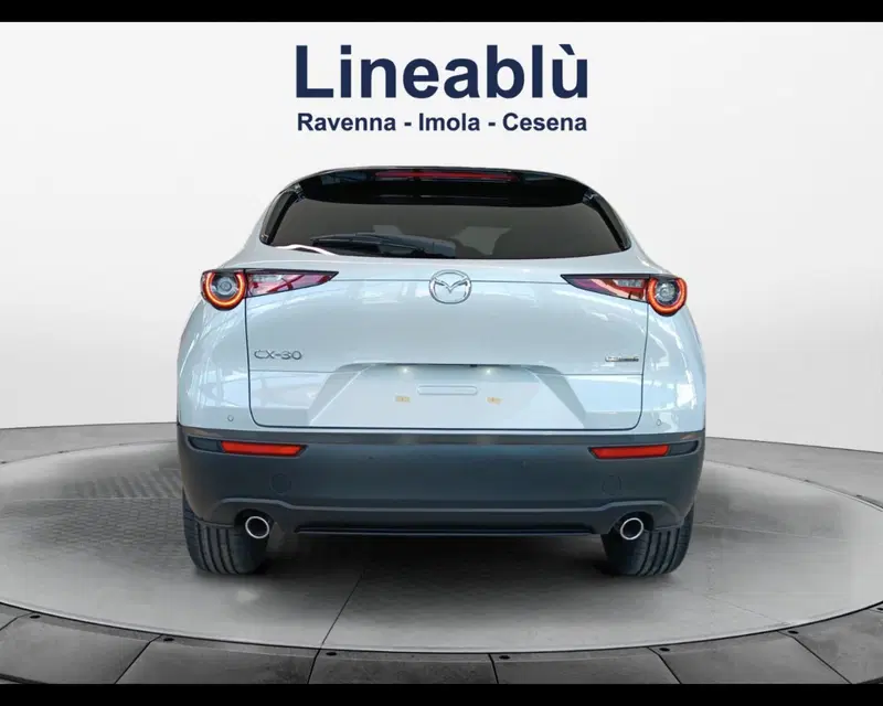 Mazda CX-30 nuova a Ravenna (4)