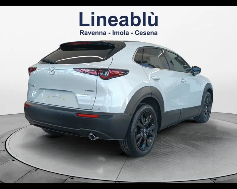 Mazda CX-30 nuova a Ravenna (5)
