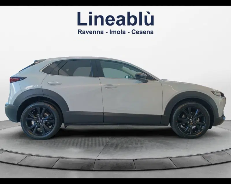 Mazda CX-30 nuova a Ravenna (6)