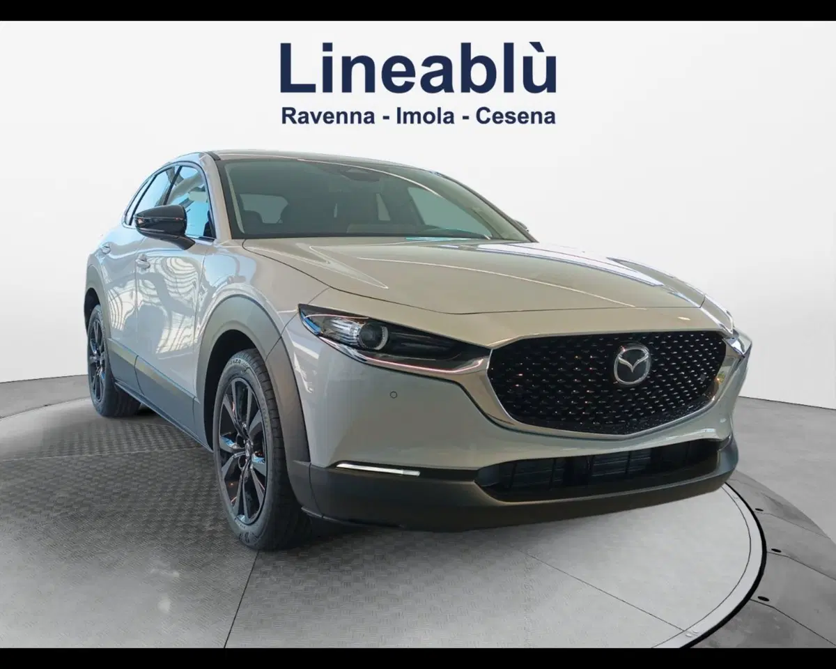 Mazda CX-30 nuova a Ravenna (7)