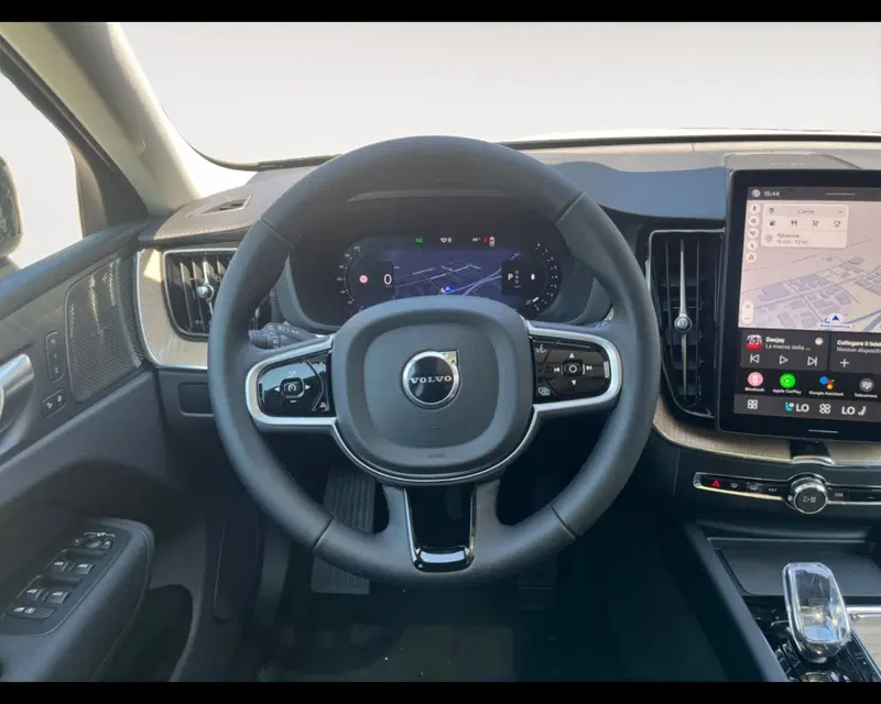 Volvo XC60 usata a Ravenna (11)
