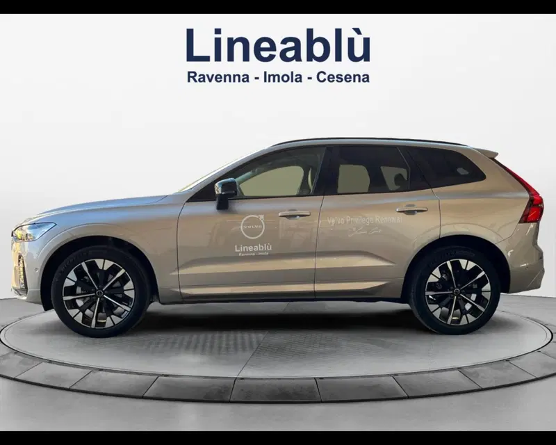Volvo XC60 usata a Ravenna (8)