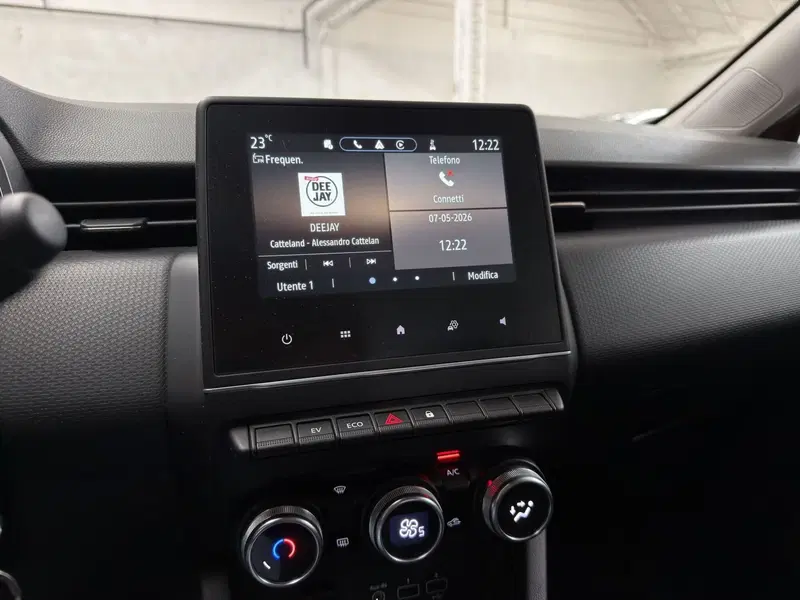 Renault Clio usata a Milano (10)