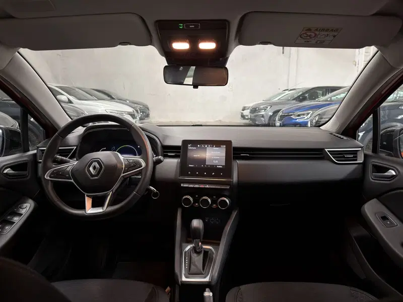 Renault Clio usata a Milano (17)
