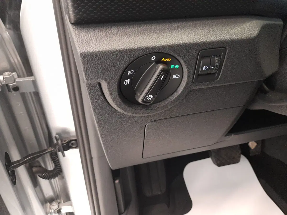 Volkswagen T-Cross usata a Bologna (10)